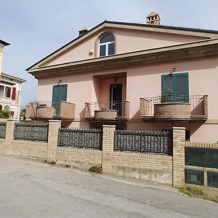 Benvenuti In Casa Abruzzo Giulianova Exterior photo